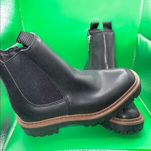 Sam Edelman Black Chelsea Boots with Elastic Panels